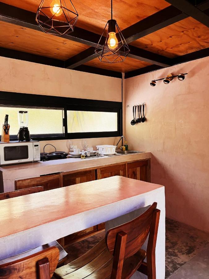 Xtambaa Cabins & Spa Only Adults El Cuyo Exterior foto