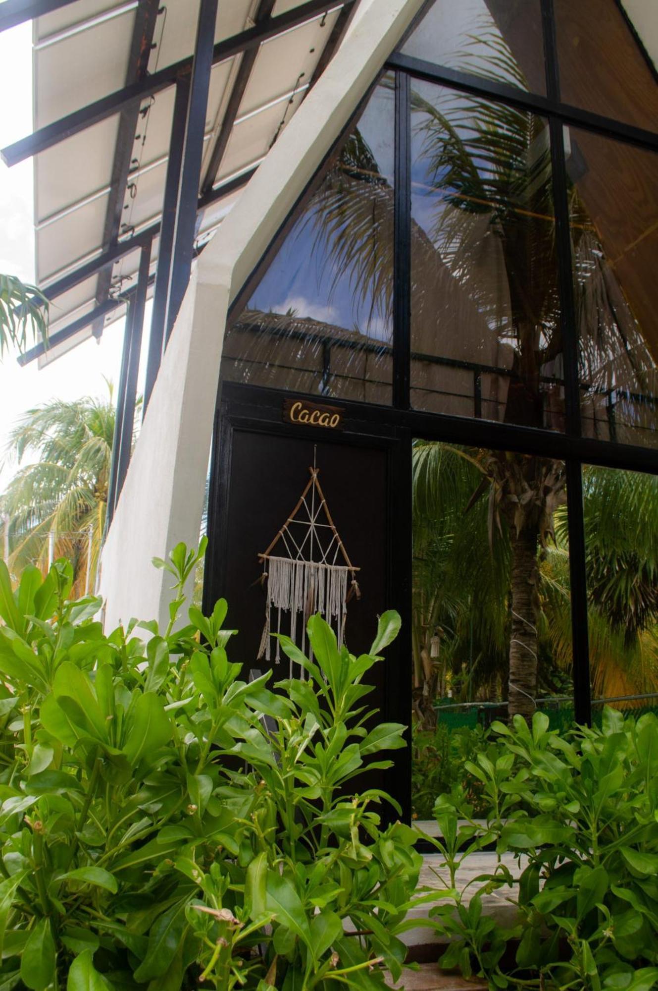 Xtambaa Cabins & Spa Only Adults El Cuyo Exterior foto